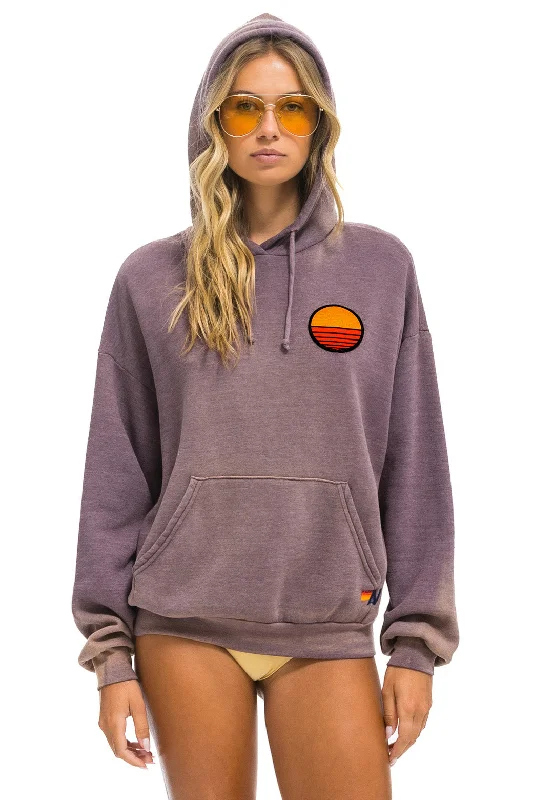 SUNSET PATCH PULLOVER RELAXED HOODIE - FADED MOCHA