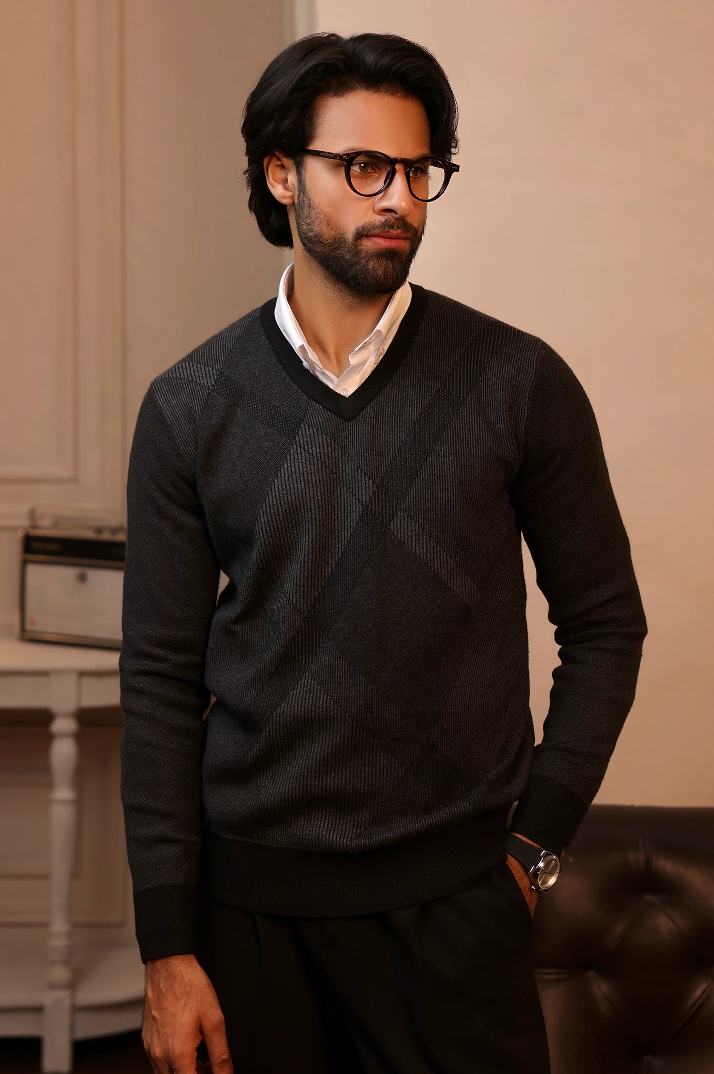 Men V-neck Black Sleeves Sweater